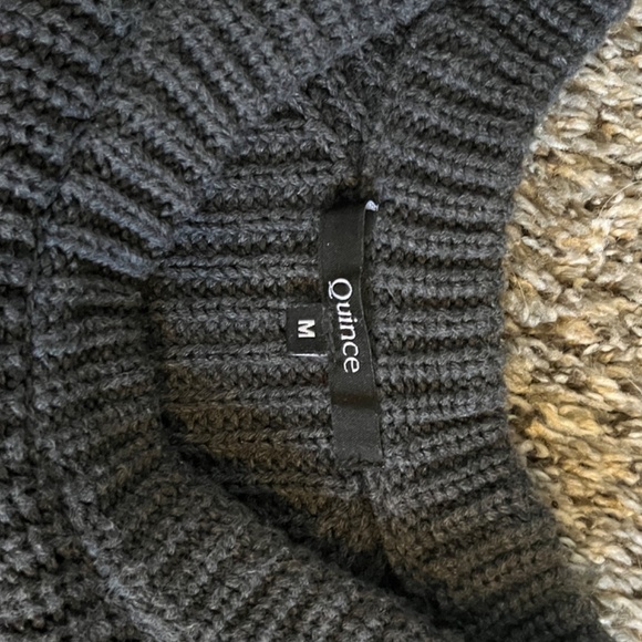 Quince 100% Organic Cotton Fisherman Crew Sweater - Women's Medium - Charcoal - Picture 3 of 8